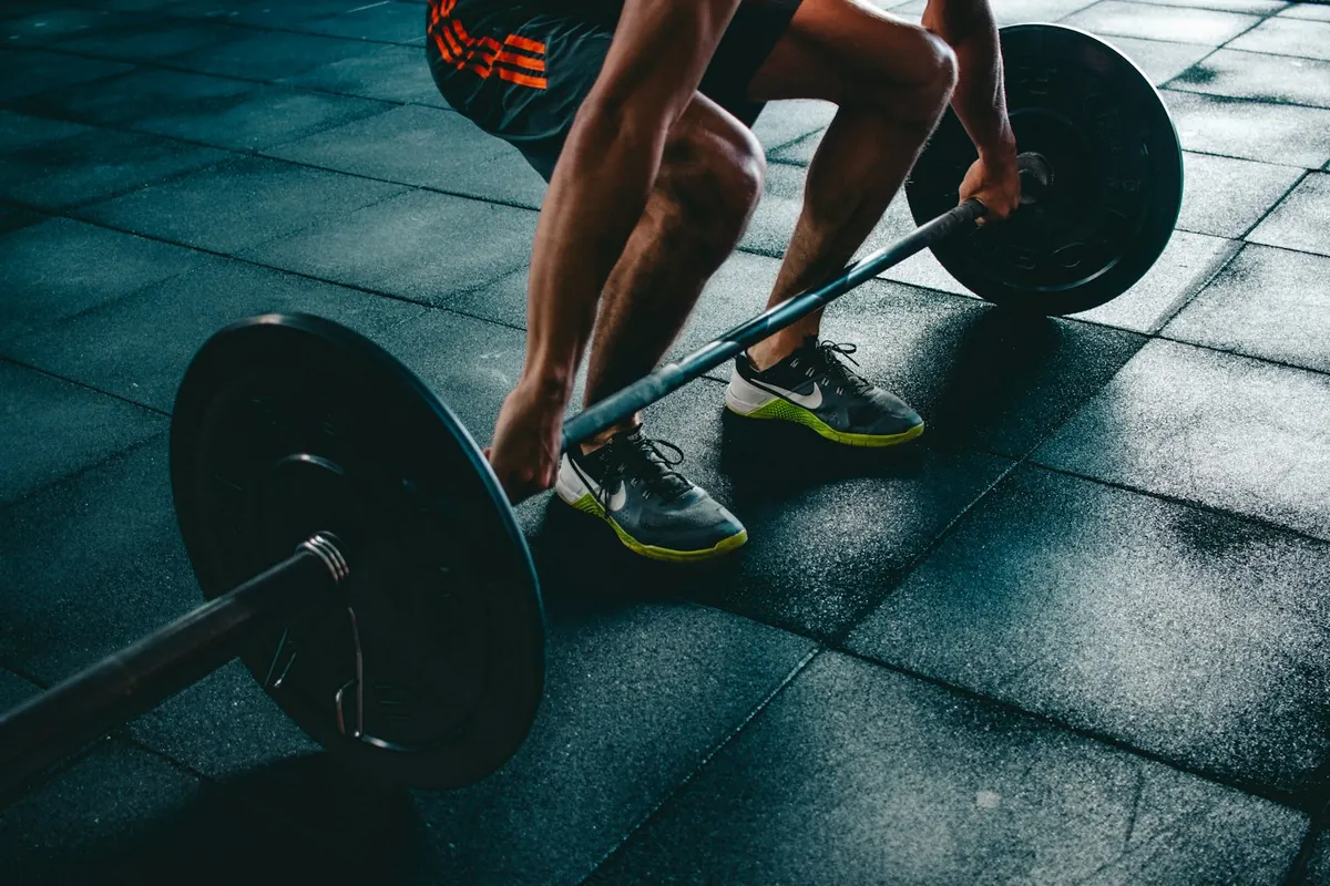 Athletic training environment suggesting recovery and growth-hormone axis education